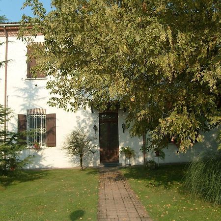 B&B Casa Manuelli Алессандрія Екстер'єр фото